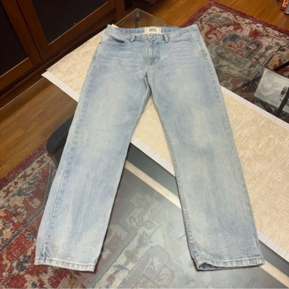 BDG Men's Light Wash Straight Jeans